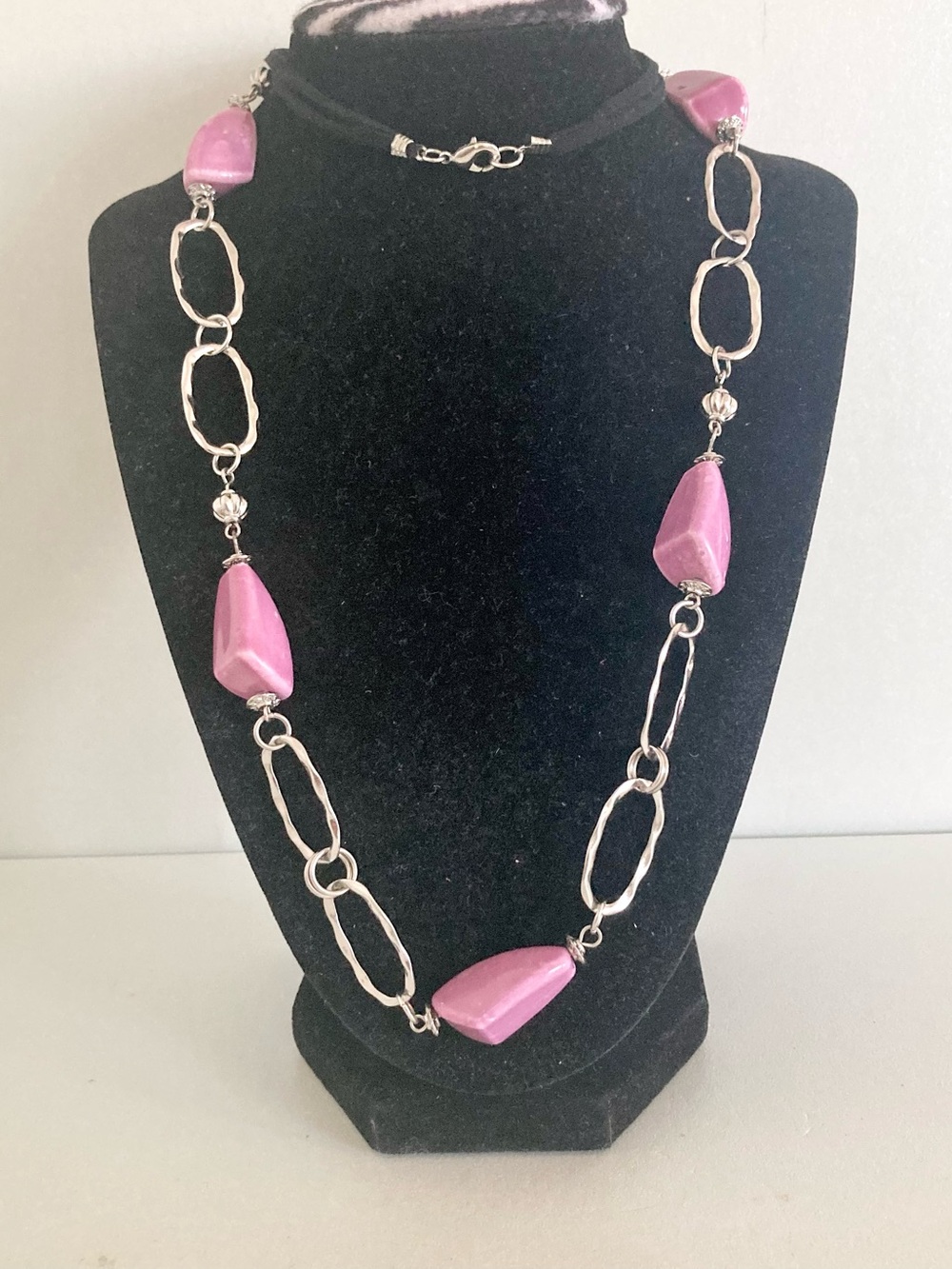 Purple Beaded silver tone Link preloved black cord Necklace Jewelry